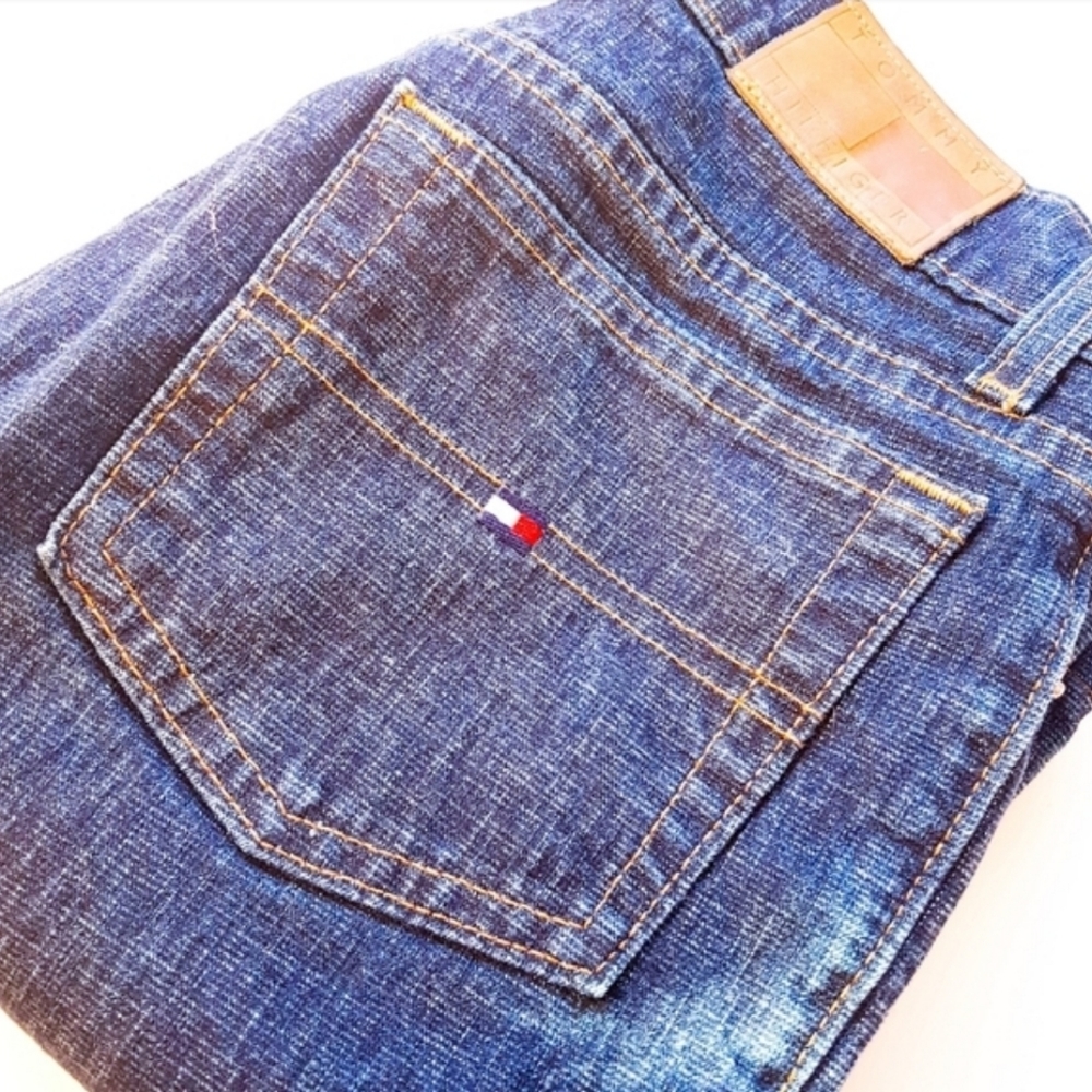 Like new!! Tommy Hilfiger jeans